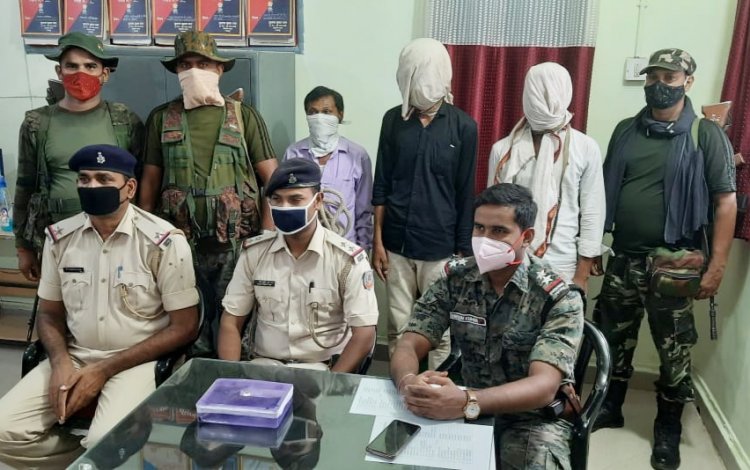 पलामू : हरिहरगंज पुलिस ने अवैध देशी कट्टा के साथ दो युवक को गिरफ्तार किया, एक छतरपुर का भी