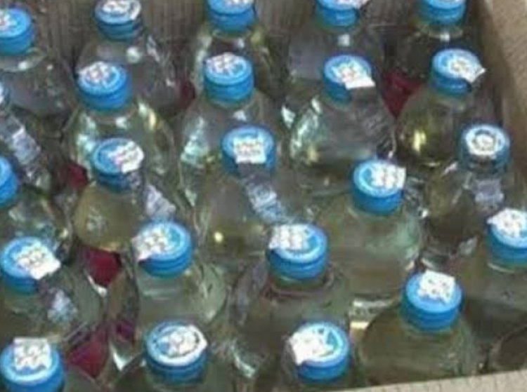 हरिहरगंज पुलिस ने किया 56 बोतल अवैध देसी शराब के साथ ऑटो और बोलरो गाड़ी जप्त, एक गिरफ्तार